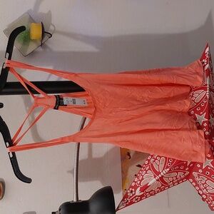 Double strap racerback coral crop top